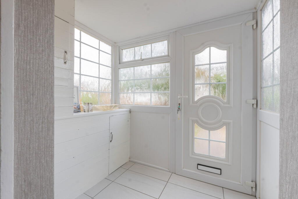 Blackcat Close, Birmingham, B37 - More