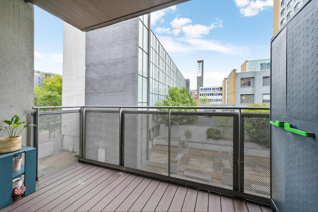 Apartment in London - View 4