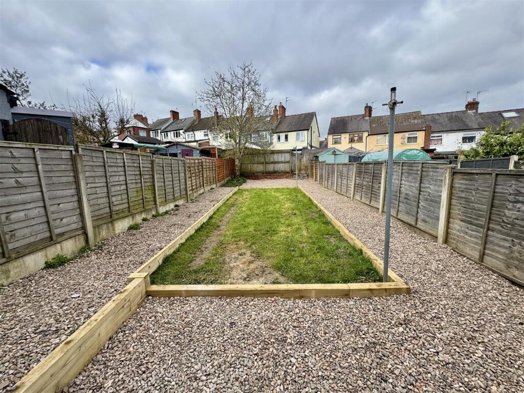 Additional image 20 of Sunbury Road, Halesowen