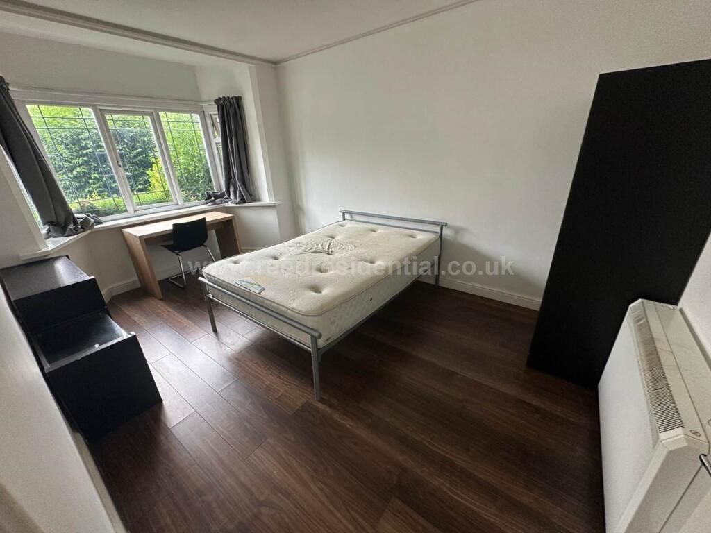 Additional image 6 of Flat 4 Weoley Court, 201 Gibbins Rd, West Midlands, B29