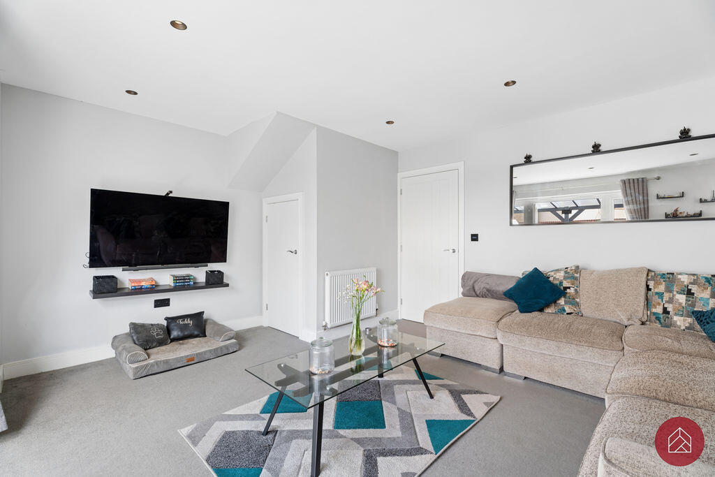 House in Cherwell, Kingsmere, Bicester - View 2