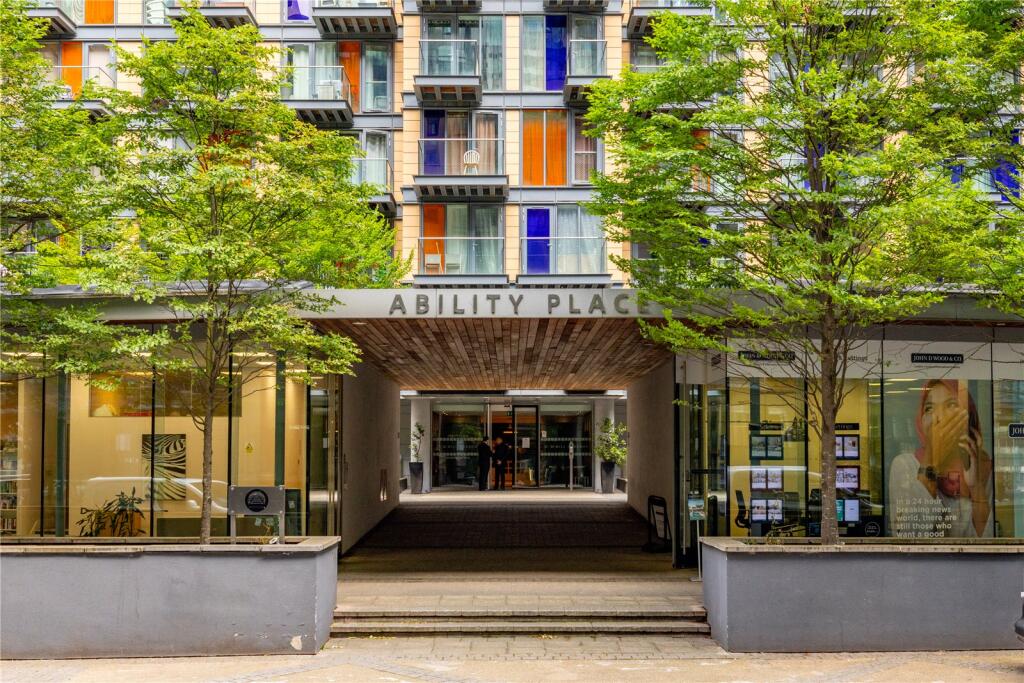 Main image of property: Millharbour, London, E14