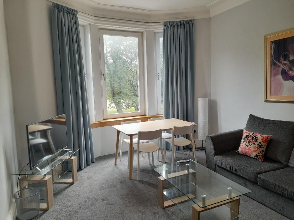 Apartment in Glasgow - View 3