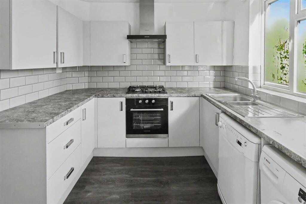 House in Nottingham - View 4