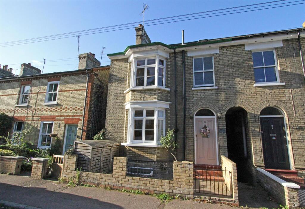 Main image of property: Wellington Street, Hertford