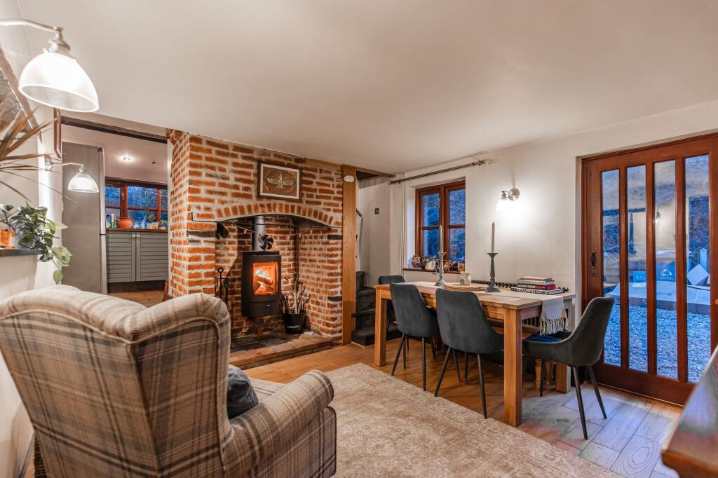 3-bed house on Characterful Semi-Detached Cottage in South Walsham, £425,000