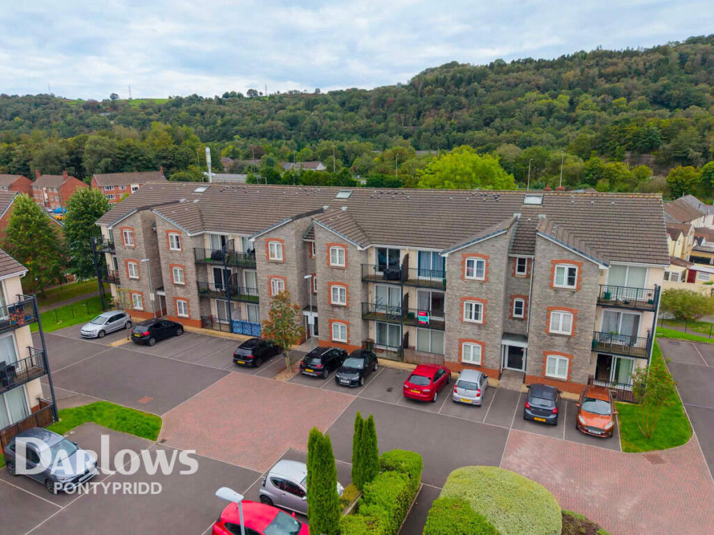 Heol Gruffydd, Pontypridd photo 2