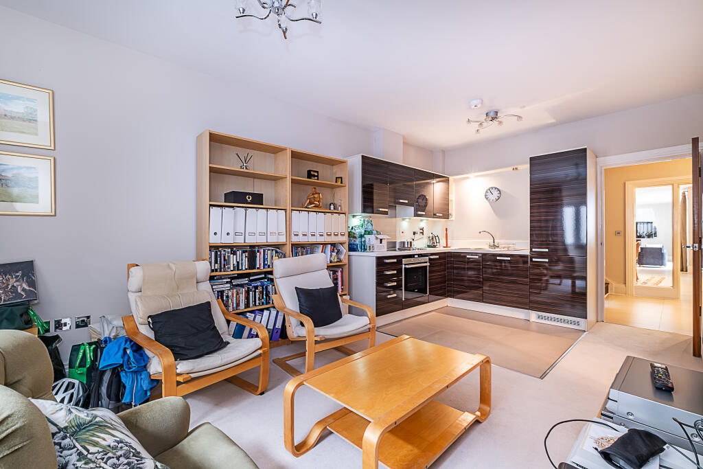 House in London - View 4