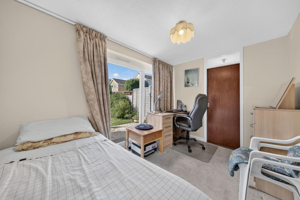 Bideford Green, Leighton Buzzard, LU7 photo 3