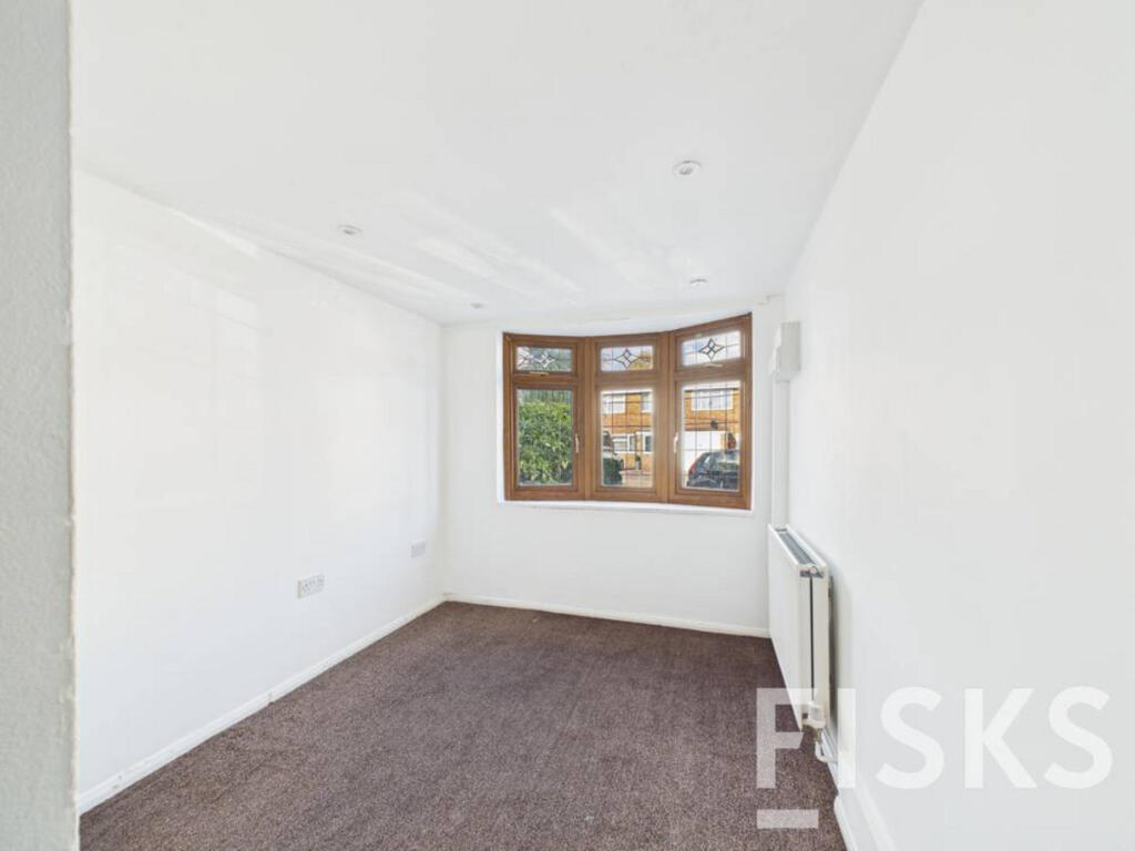 House in Southend-on-Sea - View 4