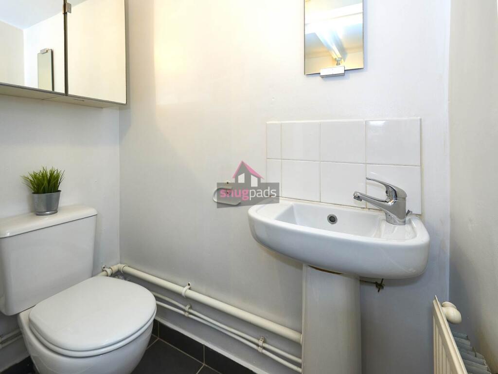 5 bedroom house for rent