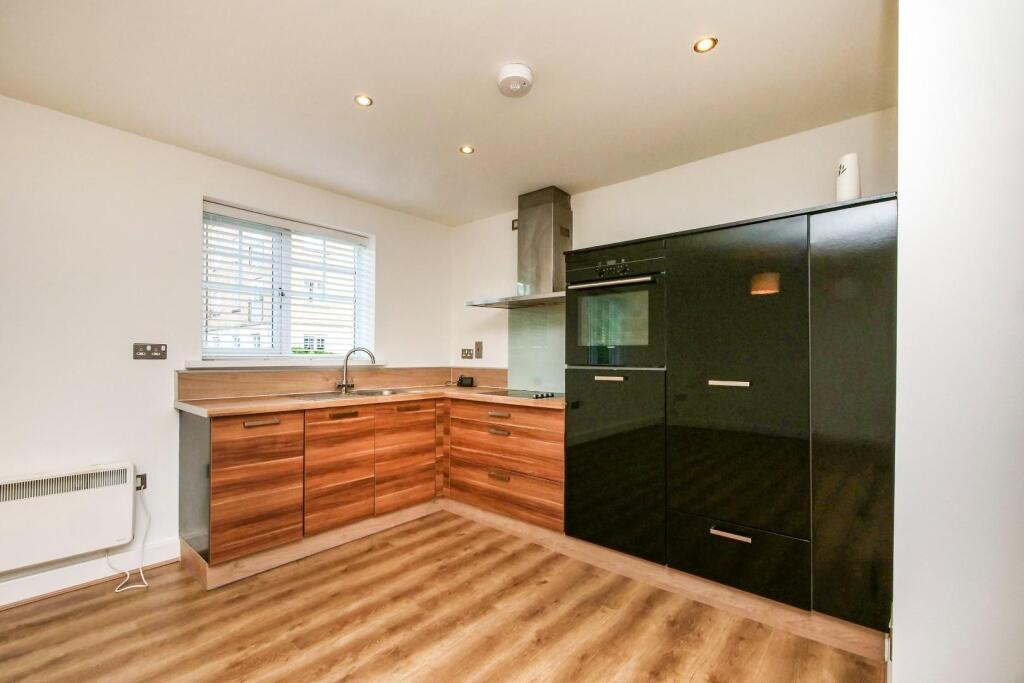 Apartment in Huntington, York - View 4