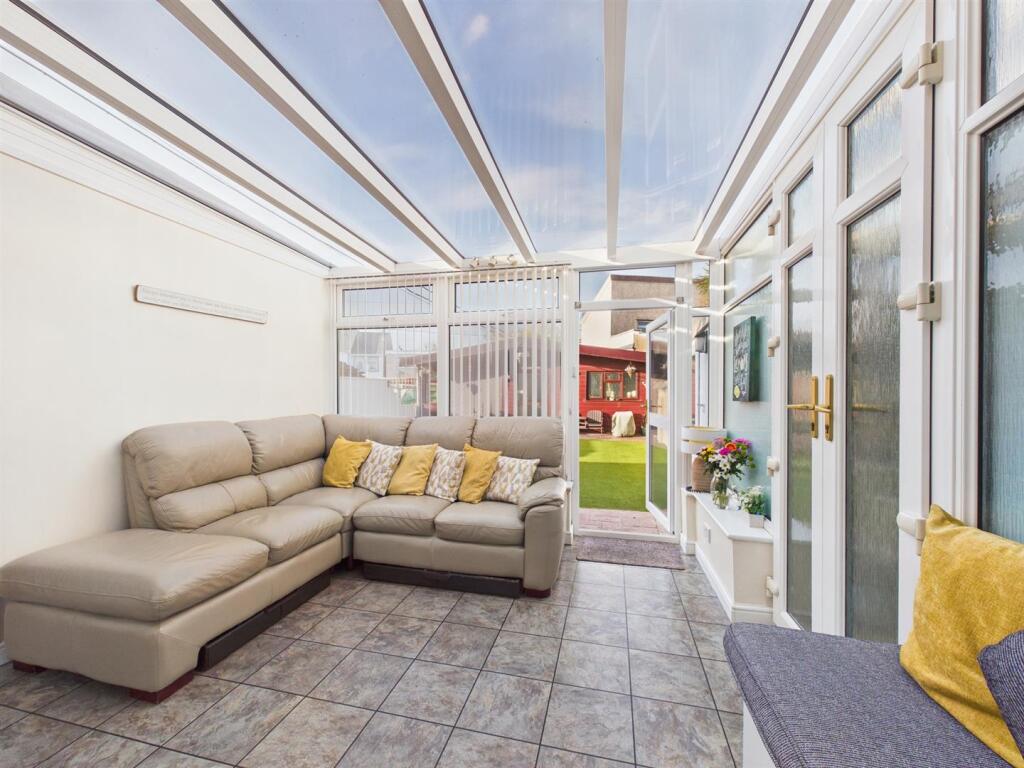 House in Newton, Nottage, Porthcawl - View 4