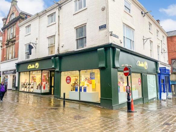 High Street & Market Place Frontage
