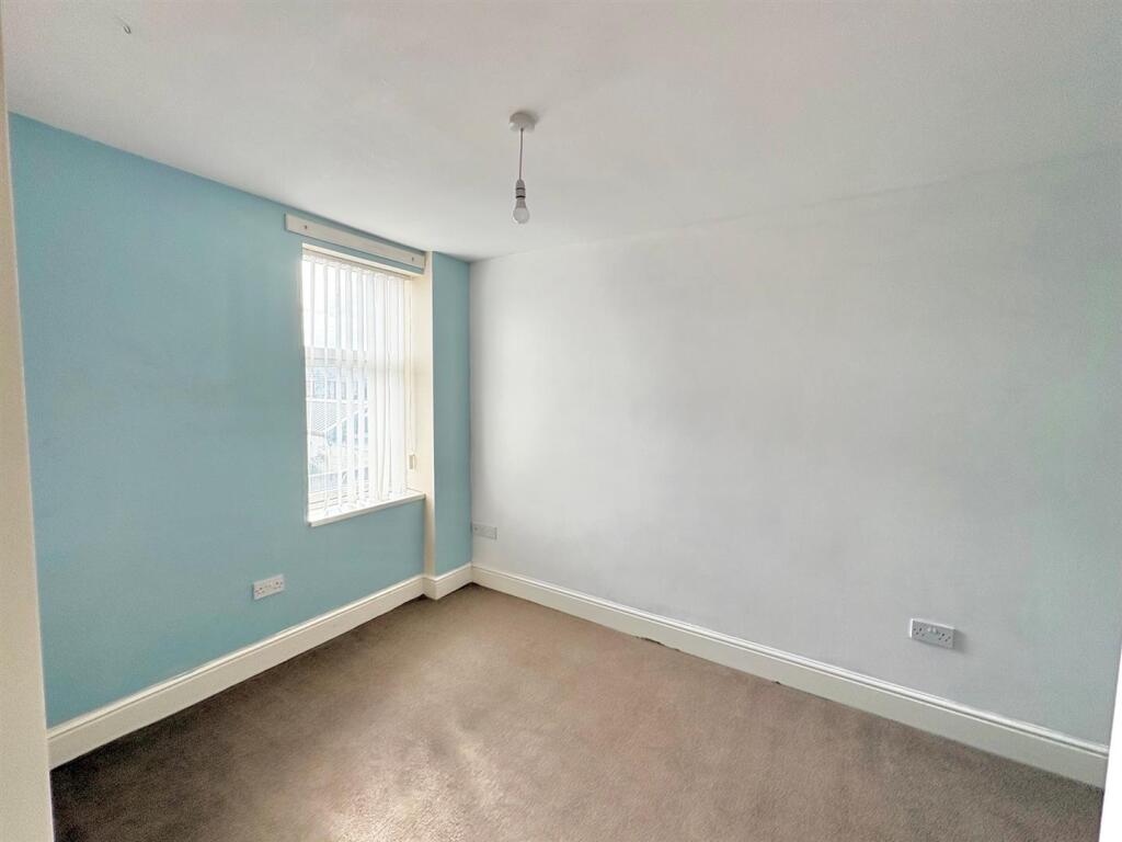 House in Wigan - View 5