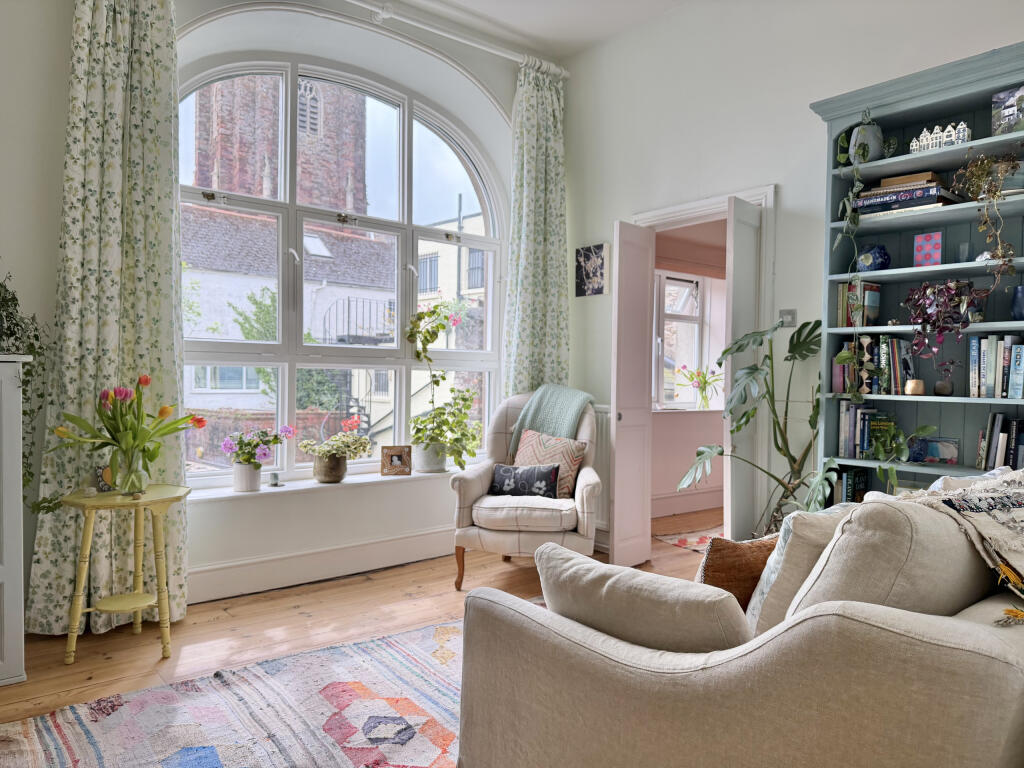 Main image of property: North Street, Totnes