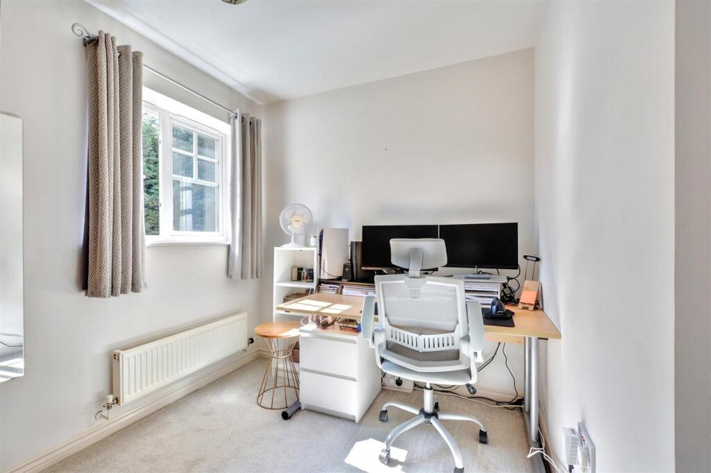 Apartment in Nottingham, New Basford - More