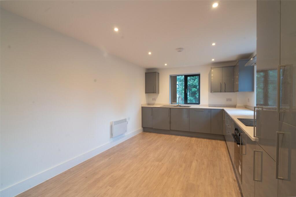 Additional image 3 of Blossom Court, 8 Blossomfield Road, Solihull, West Midlands, B91