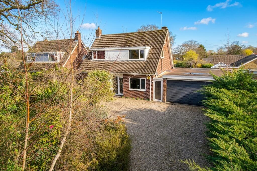Main image of property: Oaklands, Framingham Earl, Norwich