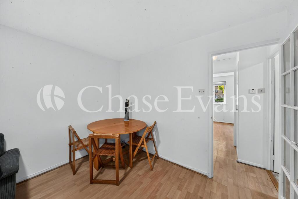 Apartment in London - View 4