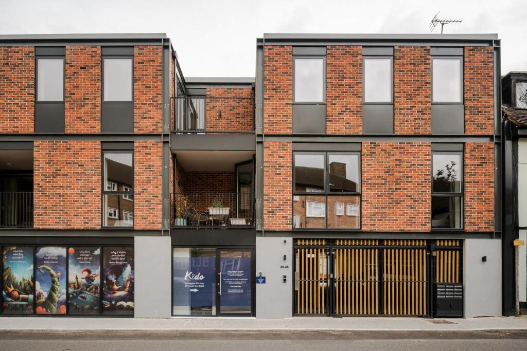 Apartment in London - View 5