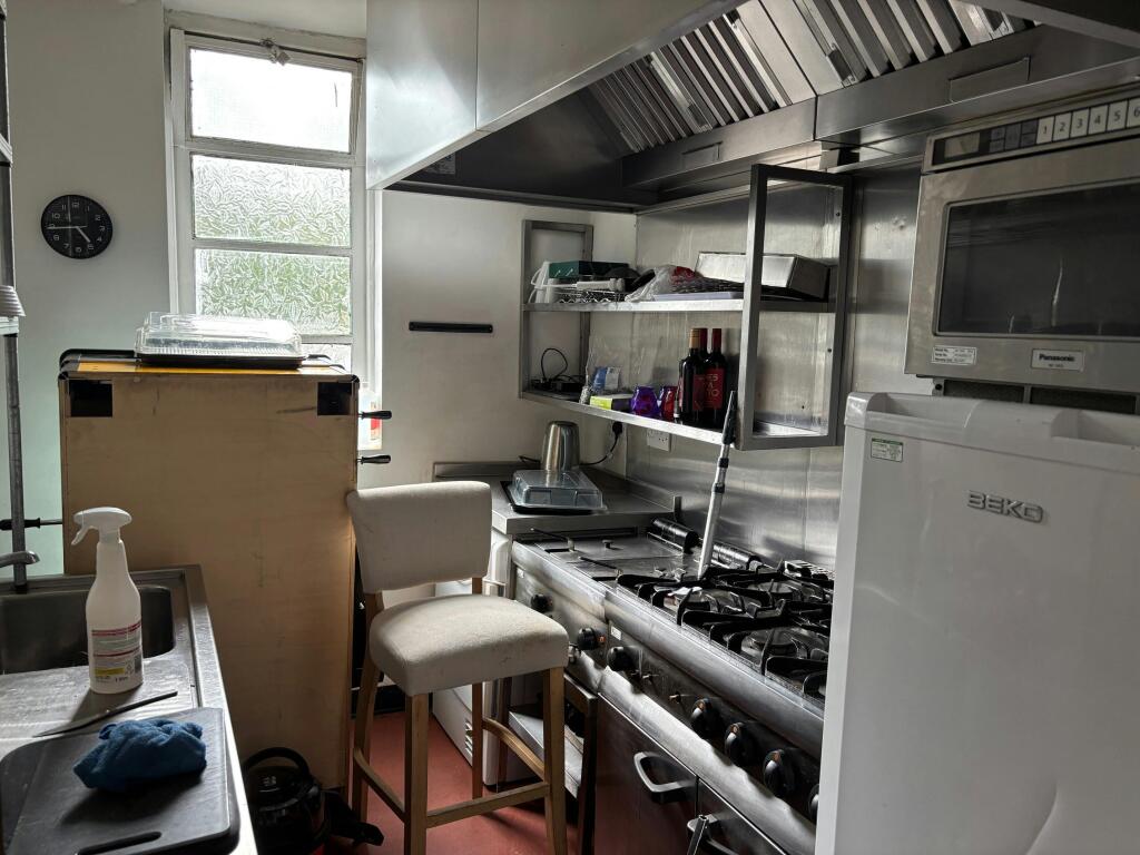 Kitchen.jpg