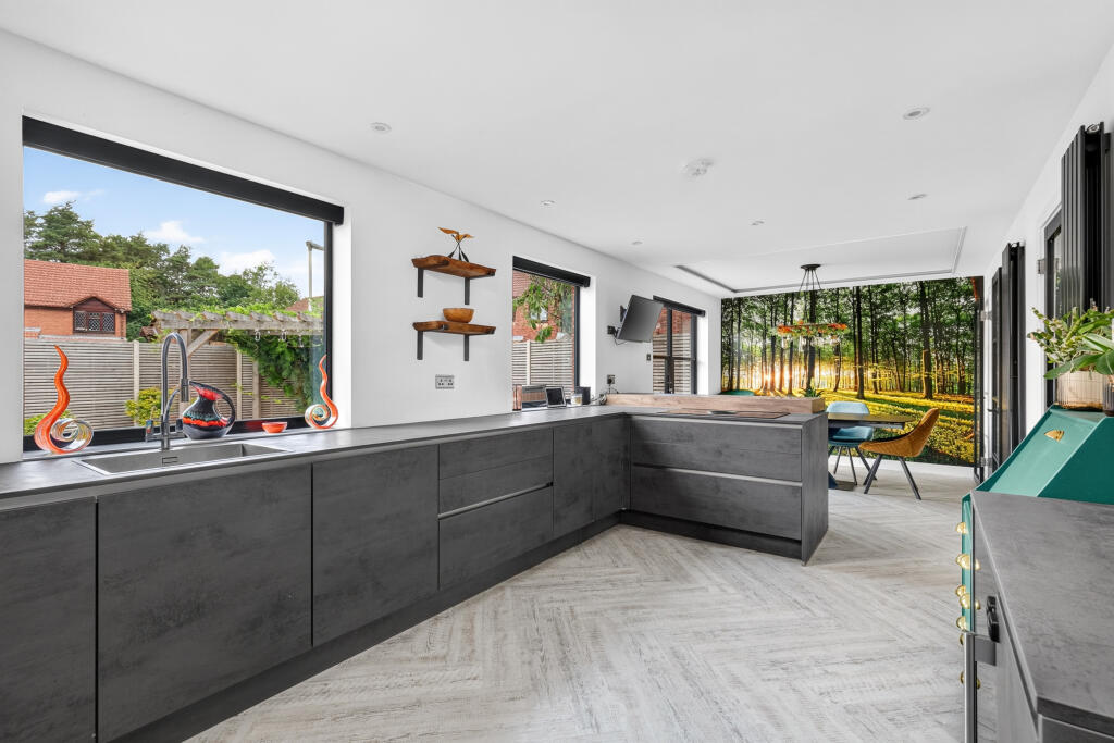 House in Reading - View 3