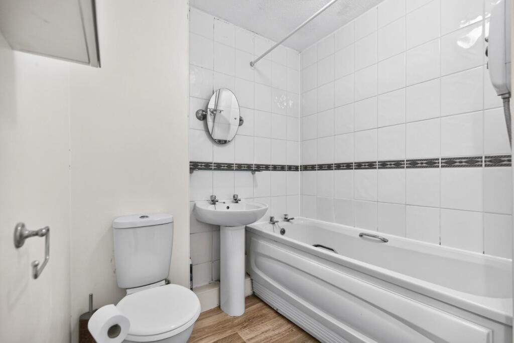 Apartment in Harrogate - View 5