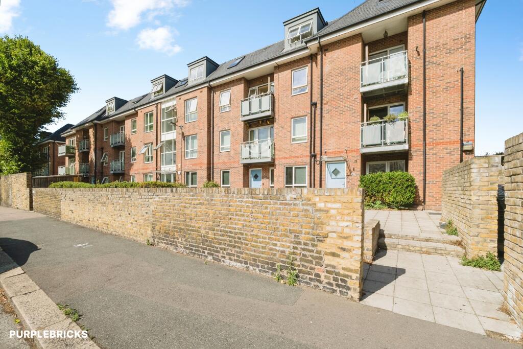 Apartment in London, Canning Town