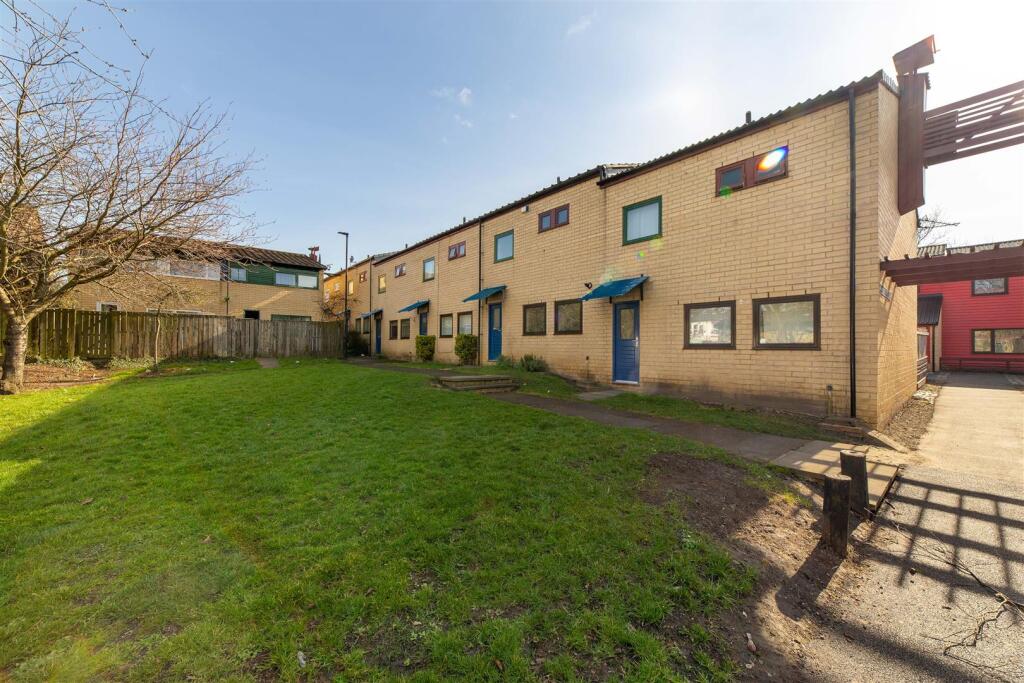 Main image of property: Michaelgate, Byker, Newcastle Upon Tyne