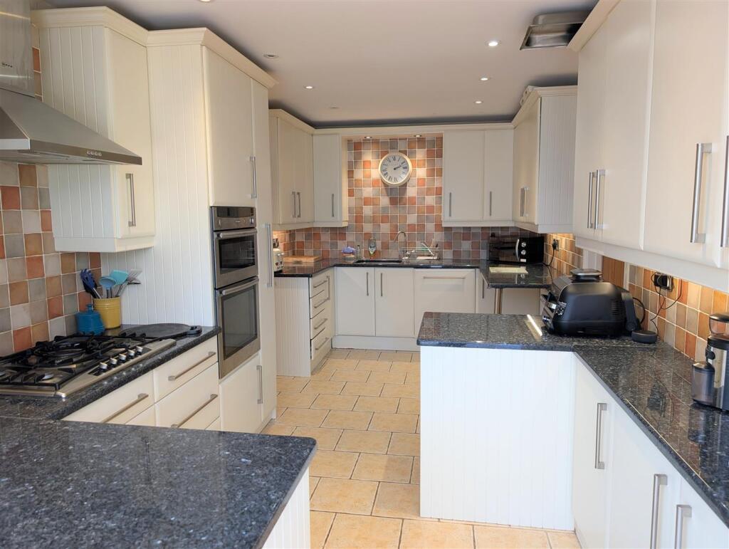 7 Willow Drive, Hanwood, Shrewsbury, SY5 8RF photo 4