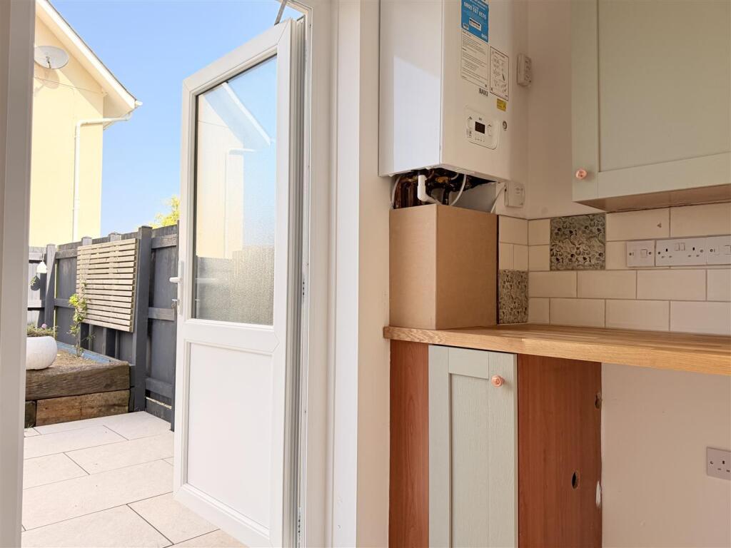 House in Swansea - View 5