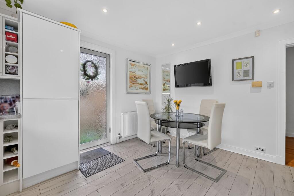 House in Kilmarnock, East Ayrshire - View 5