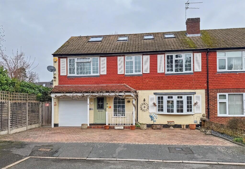 Main image of property: Robert Close, Walton-On-Thames, Surrey, KT12