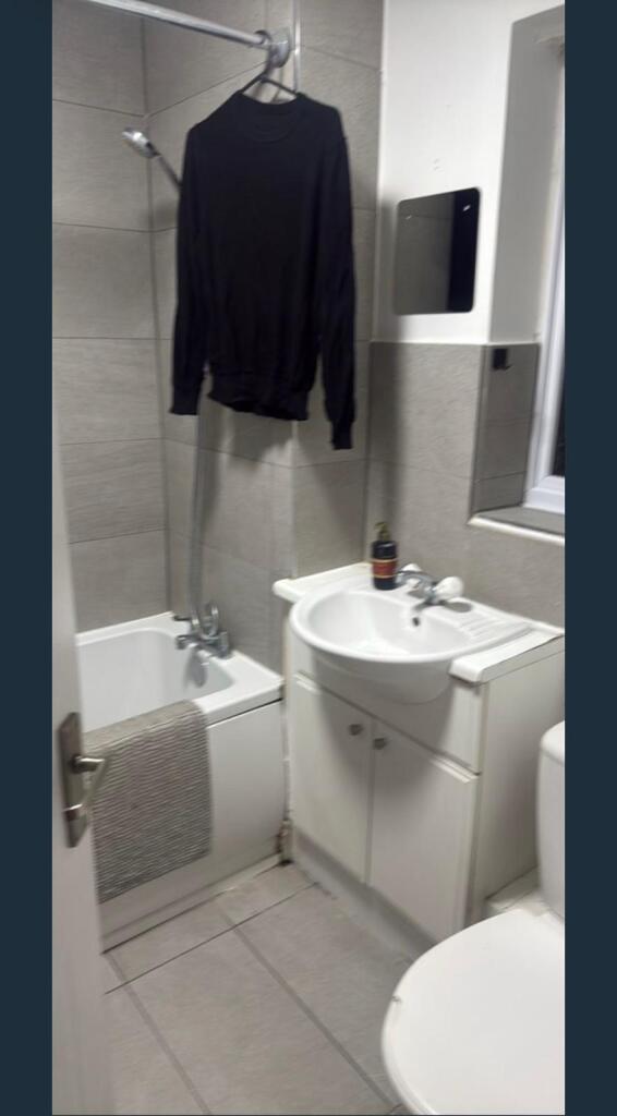 Main image of property: RM166DE