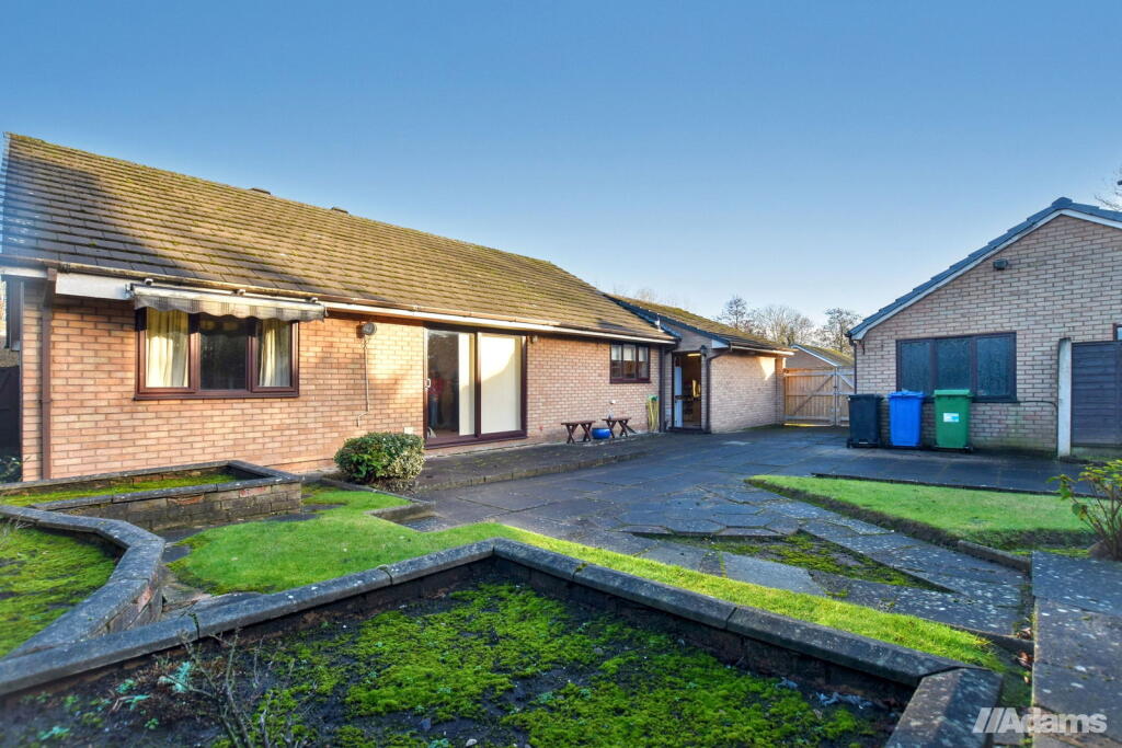 Main image of property: Portola Close, Grappenhall WA4