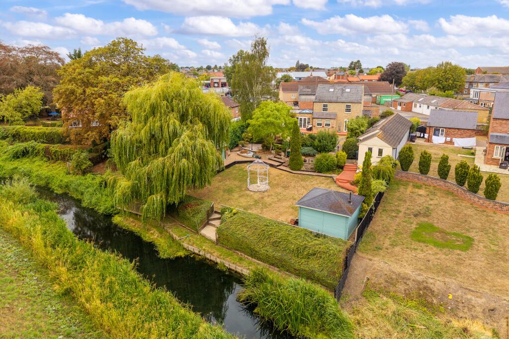 Main image of property: High Street, Billinghay, LN4