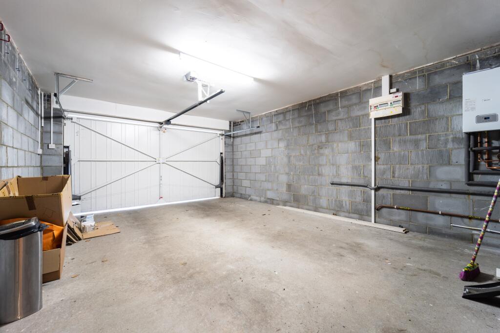 Additional image 19 of Birchwood Road, Lower Parkstone, 