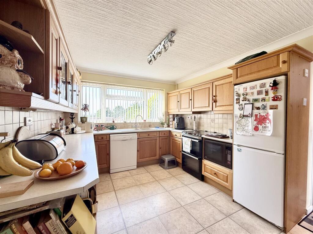 Links View, Halesowen photo 5