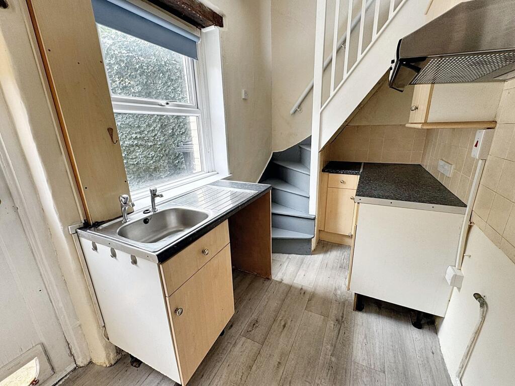 House in Exeter - View 4
