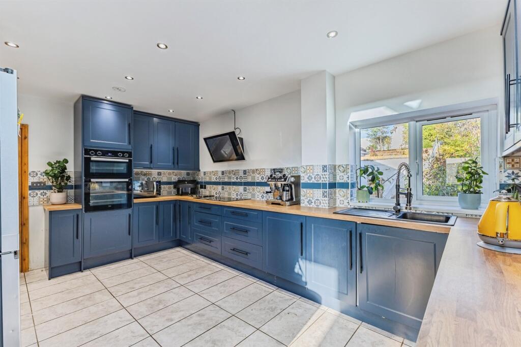 House in Torquay - View 5