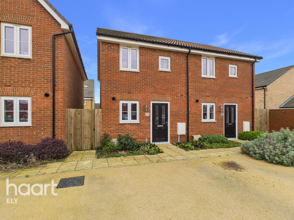 2-bed semi-detached on Concorde Crescent, Ely, £310,000