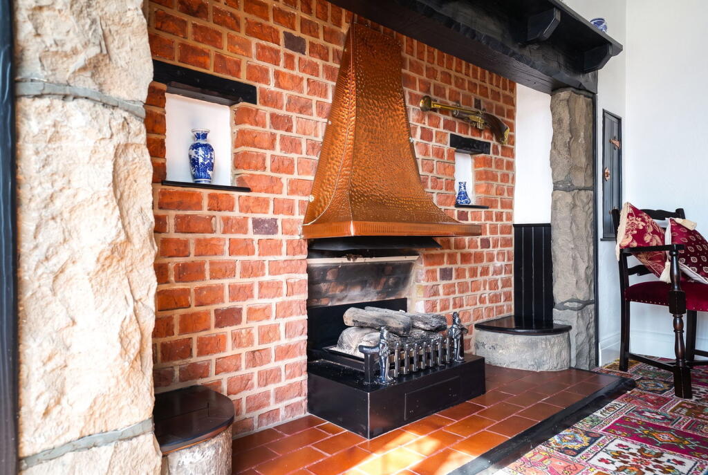 House in Solihull, Shirley - View 5