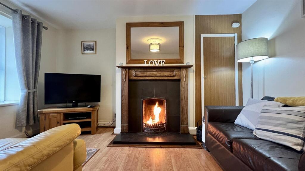 High Street, Talsarnau, LL47 - View 3