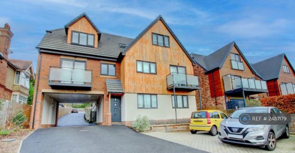 Main image of property: West Wycombe Road, High Wycombe, HP12