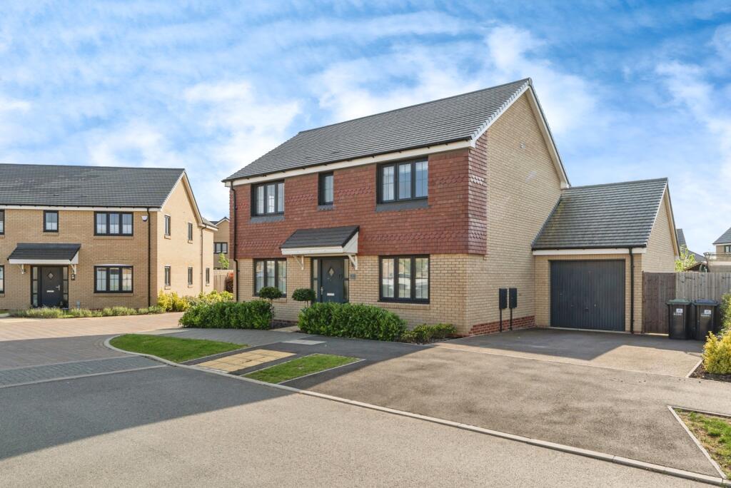 4-bed detached on Shire Way, Witchford, Cambridgeshire, CB6, £535,000
