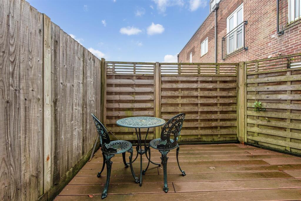 Property photo 6