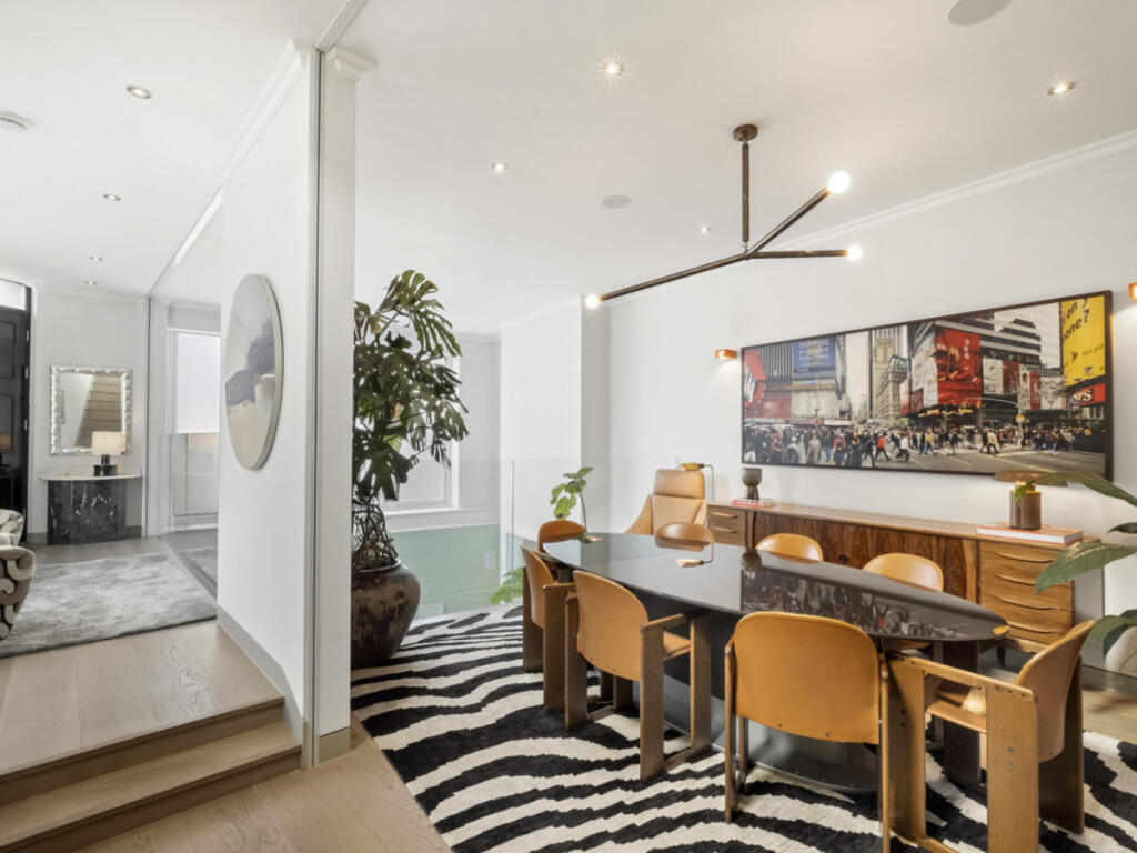 House in London - View 4