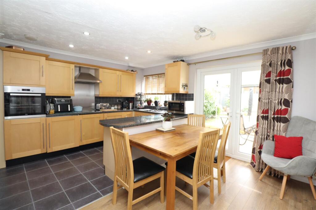 House in Potterspury, West Northamptonshire - View 2