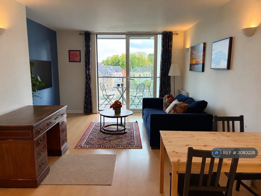 Main image of property: New River Avenue, London, N8